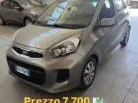 Usata Kia Picanto 68 CV (50 kW) 2017 Grigio Utilitaria