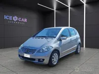 Usata Mercedes A180 Elegance 109 CV (80 kW) 2006 Grigio Berlina