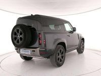 Neu Land Rover Defender SE Dynamic 200 PS (147 kW) 2025 Grau SUV