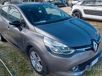 Usata Renault Clio IV Zen 75 CV (55 kW) 2016 Grigio Berlina