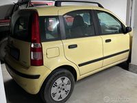 Usata Fiat Panda 69 CV (50 kW) 2003 Giallo Utilitaria