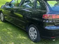Usata Seat Ibiza 75 CV (55 kW) 2004 Nero Utilitaria