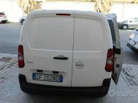 Usata Opel Combo 102 CV (75 kW) 2021 Bianco Monovolume