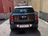 Usata Mini One Countryman 98 CV (72 kW) 2016 Marrone SUV