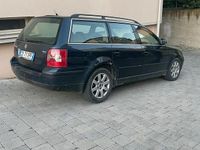 Usata VW Passat Highline 131 CV (96 kW) 2005 Blu Station wagon