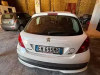 Usata Peugeot 207 68 CV (50 kW) 2011 Berlina