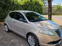 Usata Lancia Ypsilon Gold 69 CV (50 kW) 2011 Utilitaria