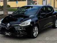 Usata Renault Clio 75 CV (55 kW) 2019 Nero Utilitaria