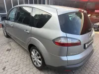 Usata Ford S-MAX Titanium 145 CV (106 kW) 2006 Argento Monovolume