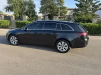 Usata Opel Insignia Business 170 CV (125 kW) 2015 Nero Station wagon