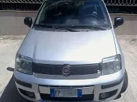 Usata Fiat Panda Active 60 CV (44 kW) 2012 Argento Utilitaria