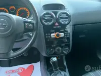 Usata Opel Corsa 75 CV (55 kW) 2010 Grigio Utilitaria