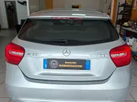 Usata Mercedes A180 109 CV (80 kW) 2016 Argento Utilitaria