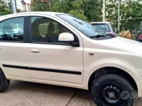 Usata Fiat Panda 4x4 69 CV (50 kW) 2009 Bianco Utilitaria