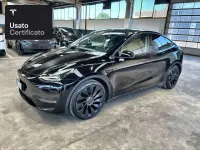 Usata Tesla Model Y Performance 392 kW (533 CV) 2022 Solid black SUV
