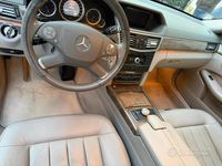 Usata Mercedes E350 211 CV (155 kW) 2009 Nero Berlina