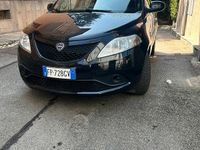 Usata Lancia Ypsilon 69 CV (50 kW) 2018 Nero Utilitaria
