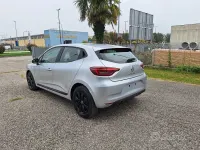 Usata Renault Clio V 101 CV (74 kW) 2021 Grigio Berlina