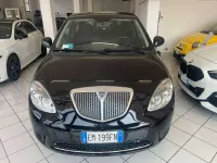 Usata Lancia Ypsilon 69 CV (50 kW) 2012 Nero Utilitaria