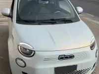 Usata Fiat 500e 85 kW (116 CV) 2021 Bluazzurro Berlina