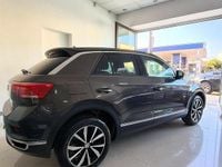 Usata VW T-Roc Advance 115 CV (84 kW) 2019 Marrone SUV