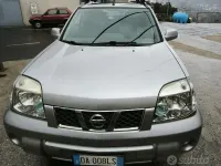 Usata Nissan X-Trail 136 CV (100 kW) 2006 Grigio SUV