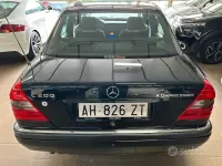 Usata Mercedes C200 Elegance 180 CV (132 kW) 1996 Bluazzurro Berlina