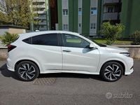 Usata Honda HR-V Elegance 131 CV (96 kW) 2020 Bianco SUV