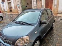 Usata Toyota Yaris 2005 Grigio Berlina