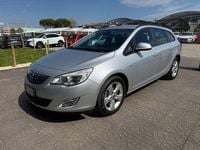Usata Opel Astra 110 CV (80 kW) 2011 Argento Station wagon