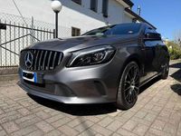 Occasion Mercedes A180 109 ch (80 kW) 2016 Gris Berline