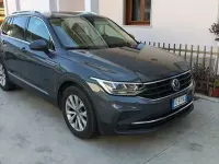 Usata VW Tiguan Life 122 CV (89 kW) 2021 Grigio SUV
