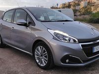 Usata Peugeot 208 Active 102 CV (75 kW) 2019 Grigio Utilitaria