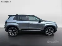 Usata Jeep Avenger Longitude 101 CV (74 kW) 2023 Grigio SUV