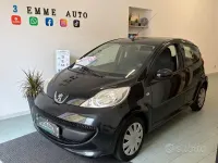 Usata Peugeot 107 68 CV (50 kW) 2008 Nero Utilitaria