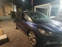 Usata Renault Scénic 120 CV (88 kW) 2019 Blu Monovolume