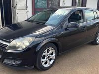 Usata Opel Astra Elegance 101 CV (74 kW) 2005 Nero Berlina