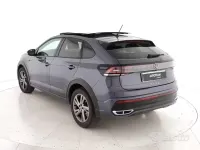 Usata VW Taigo R-line 110 CV (80 kW) 2022 Grigio scuro metall. SUV