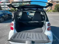 Usata Smart ForTwo Coupé 71 CV (52 kW) 2011 Bianco Coupé