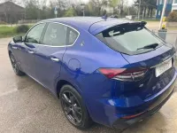 Usata Maserati Levante 275 CV (202 kW) 2018 Blu SUV