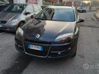 Usata Renault Laguna III Initiale 150 CV (110 kW) 2013 Verde Station wagon