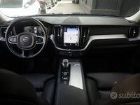 Usata Volvo XC60 R-Design 197 CV (144 kW) 2019 Nero SUV