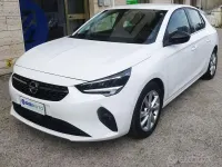 Usata Opel Corsa Elegance 101 CV (74 kW) 2022 Bianco Utilitaria