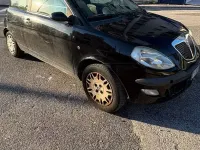 Usata Lancia Ypsilon 60 CV (44 kW) 2005 Nero Utilitaria