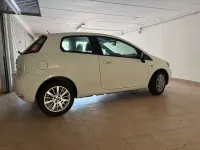 Usata Fiat Punto 84 CV (61 kW) 2014 Utilitaria
