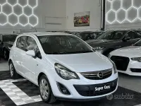 Usata Opel Corsa 90 CV (66 kW) 2014 Bianco Utilitaria