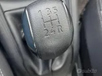 Usata Peugeot 208 95 CV (69 kW) 2015 Utilitaria