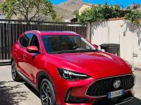 Usata MG HS Luxury 170 CV (125 kW) 2024 Rosso SUV
