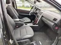 Käytetty Mercedes B160 Premium 95 HP (69 kW) 2010 Musta Tila-auto