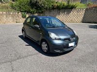 Brugt Toyota Aygo 68 HK (50 kW) 2009 Grå Hatchback
